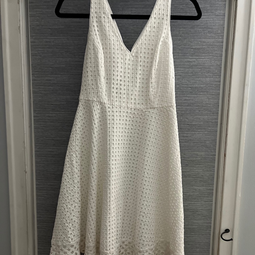 Donna Morgan White Eyelet Silhouette Dress Size 2
